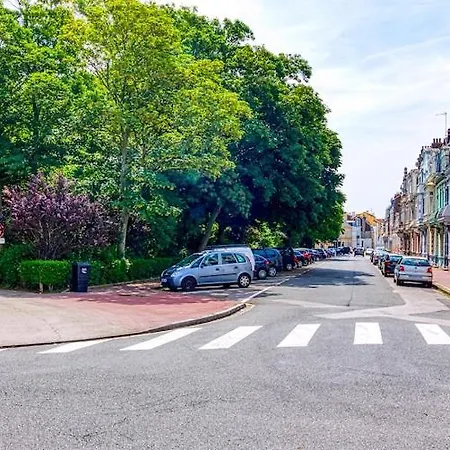 Le Jules Verne - Idealement Situe Avec Sauna 칼라이스